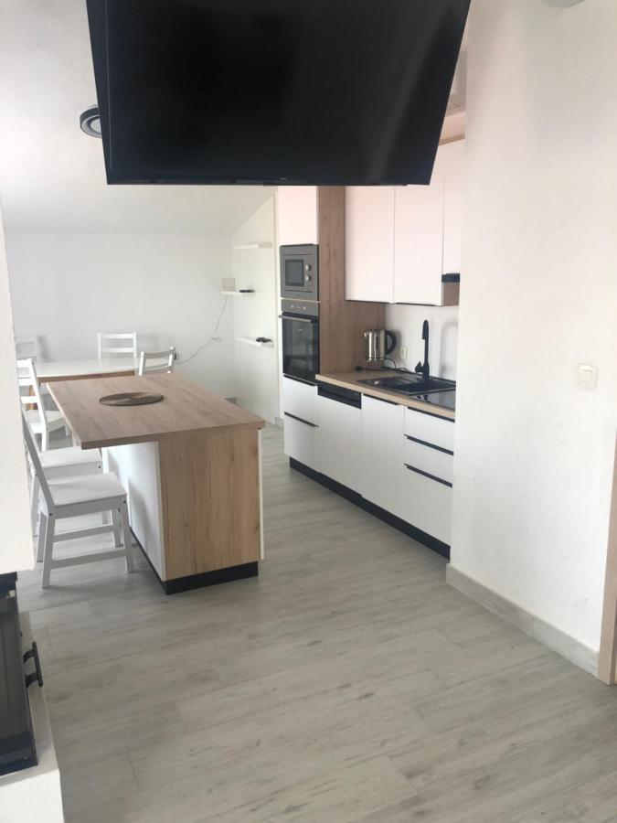 Apartment Ana *