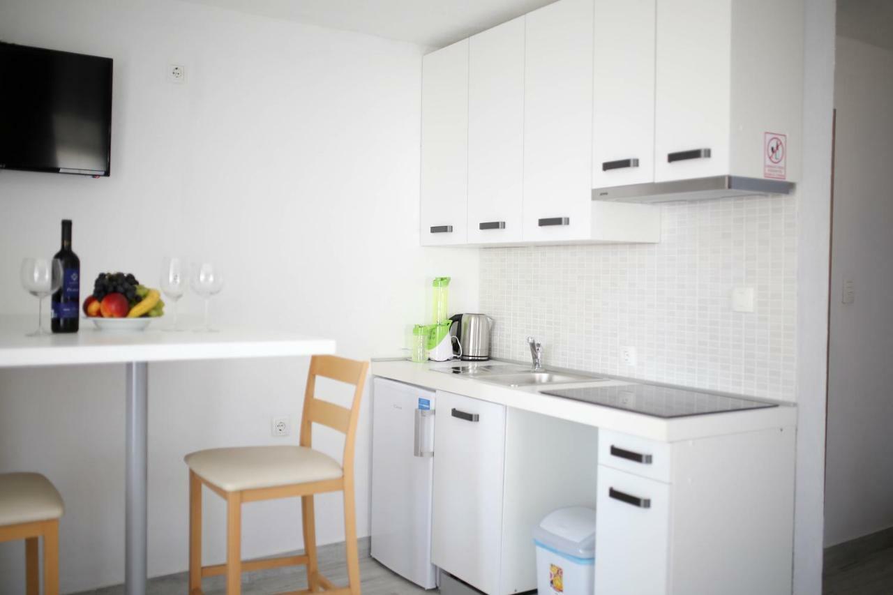 Ana Apartment
