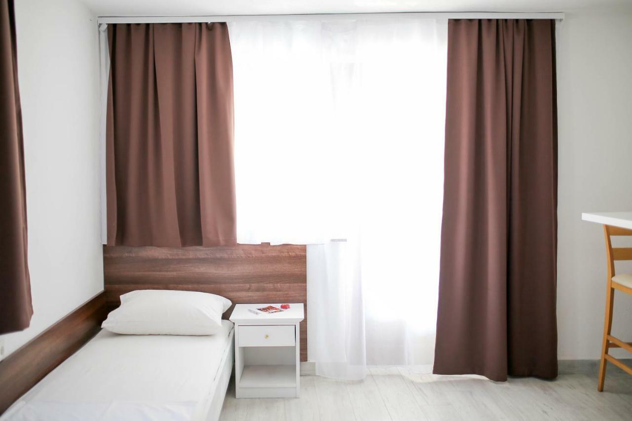Apartment Ana Karlobag